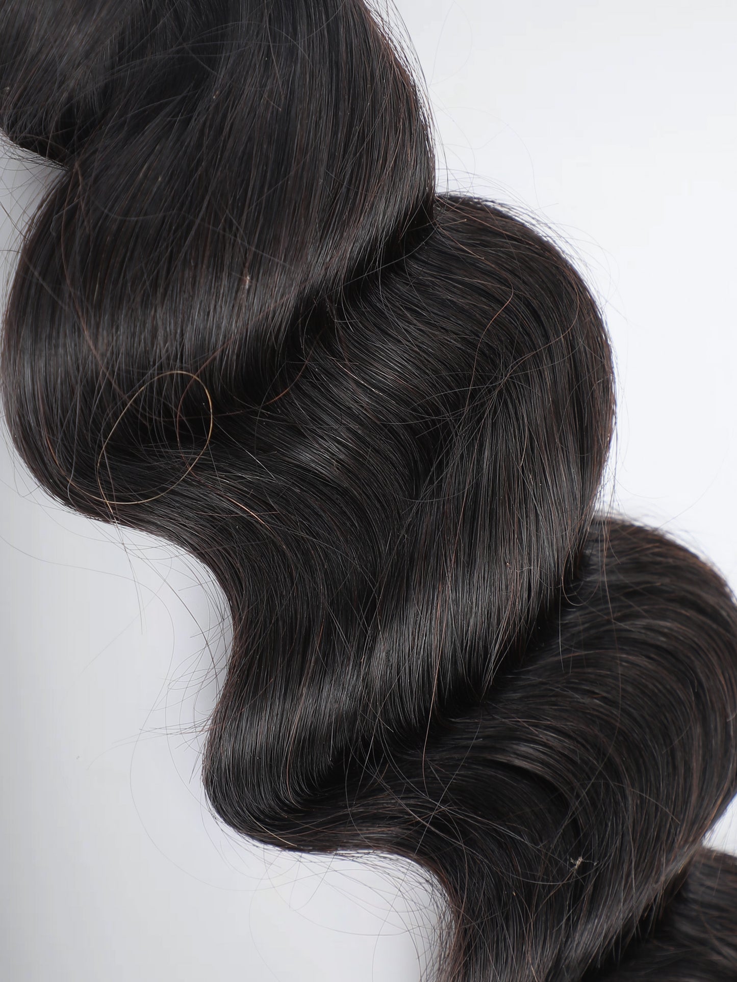 Legacy Collection: 10A Loose Wave Huamn Hair Bundles