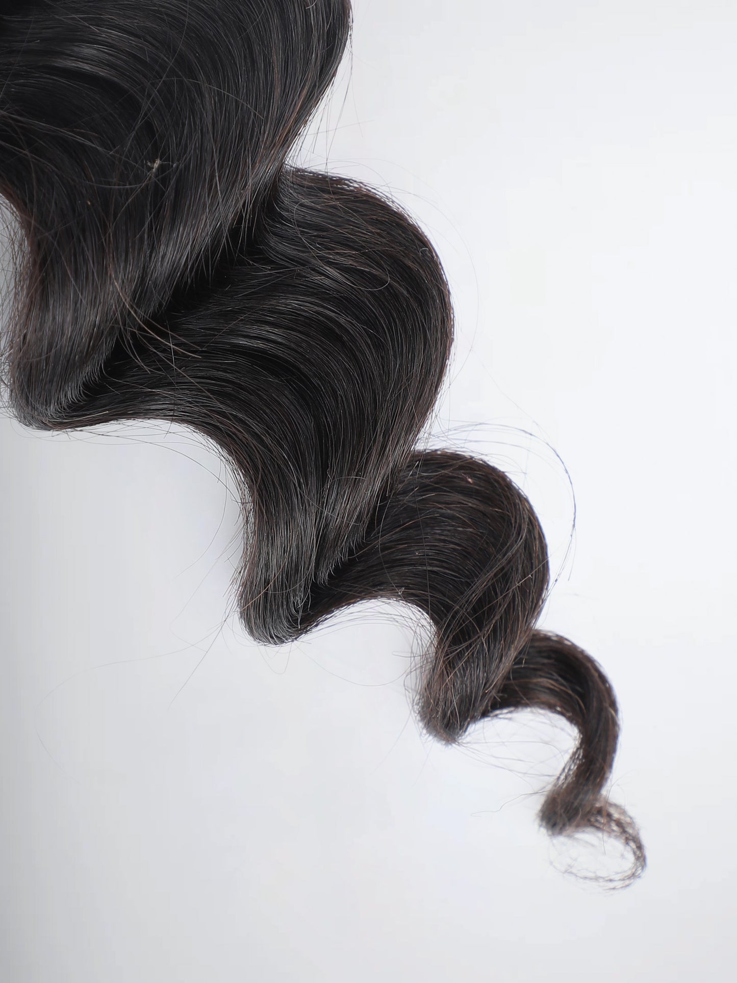 Legacy Collection: 10A Loose Wave Huamn Hair Bundles
